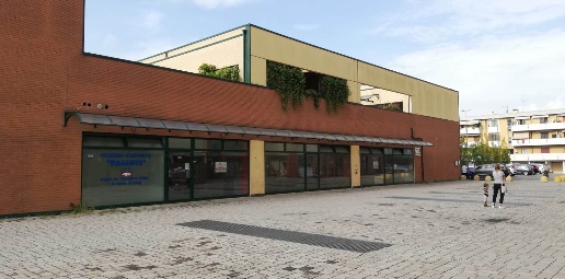 Foto Negozio a Mantova Lunetta Frassino di 249 m² con 3 locali in vendita
