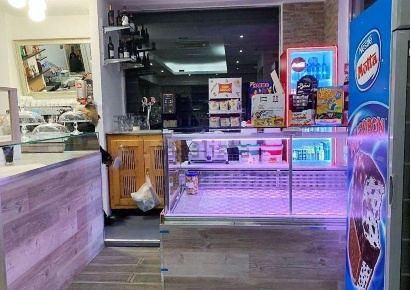 Foto Attività commerciale in Via Negroli 10, Milano Argonne - Corsica