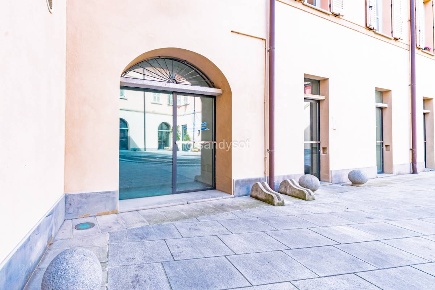 Foto Ufficio a Codogno Centro di 99 m² con 3 locali in vendita