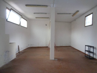 Foto Magazzino a La Spezia Canaletto di 180 m² con 4 locali in vendita