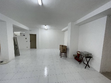 Foto Magazzino in Via dei Conti Ricci, Vasto di 60 m² con 1 locali