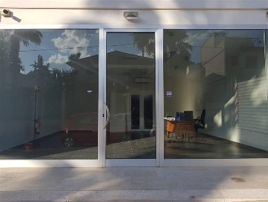 Foto Attività commerciale in VIA CORSICA 105, Canosa di Puglia Centro