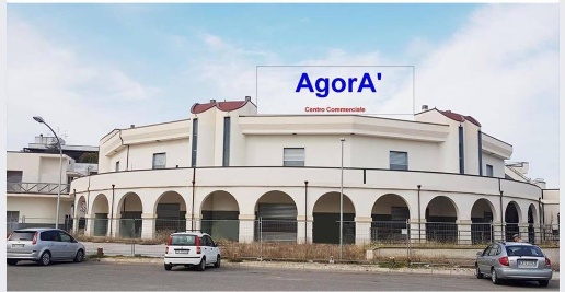 Foto Attività commerciale a Policoro Centro di 181 m² in vendita