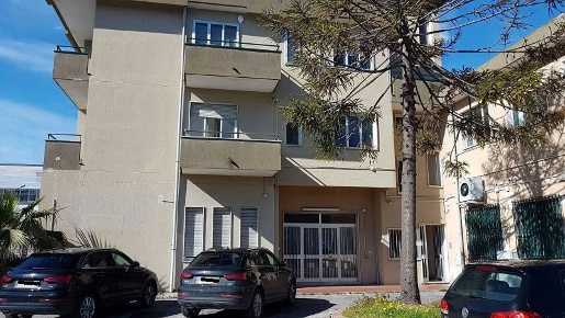 Foto Ufficio in Via Migliaro, Salerno Arbostella - Arechi di 450 m²
