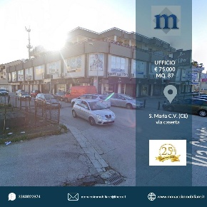 Foto Ufficio in via caserta 106, Santa Maria Capua Vetere di 90 m²