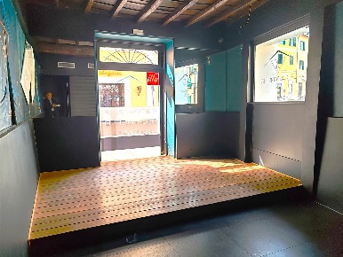 Foto Negozio a Monterotondo Centro Storico di 80 m² con 2 locali in vendita