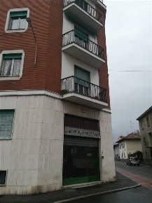 Foto Negozio a Vigevano Centro di 85 m² con 1 locali in vendita