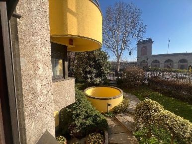 Foto Ufficio in VIALE ELVEZIA 12, Milano Arena di 167 m² con 5 locali