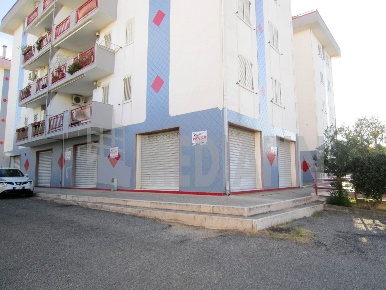 Foto Magazzino in VIA BEATA TEODORA 20, Corigliano-Rossano Rossano Stazione