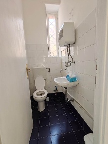 Foto Negozio a Monterotondo Monterotondo Scalo di 25 m² con 1 locali