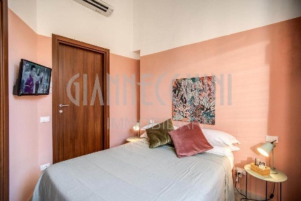 Foto Attività commerciale a La Spezia Umbertino - 2 Giugno di 65 m²
