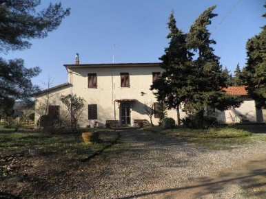 Foto Cessione attività a Collesalvetti di 550 m² con 16 locali in vendita