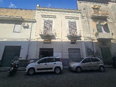 Foto Attività commerciale in Via Giuseppe Verdi 18/16, Pagani di 56 m²