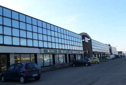 Foto Attività commerciale a Modena Villaggio Giardino di 45 m² in vendita