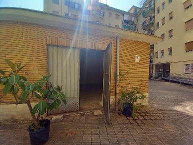 Foto Magazzino in VIALE LINCOLN 119, Caserta Lincoln di 26 m² con 1 locali