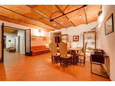 Foto Ufficio a Firenze Bolognese di 168 m² con 4 locali in vendita