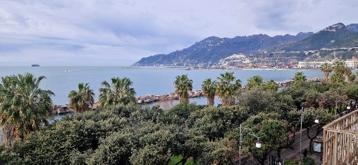 Foto Ufficio a Salerno Centro di 20 m² in affitto