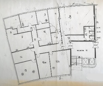 Foto Ufficio a Modena San Faustino di 455 m² con 13 locali in vendita