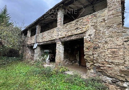 Foto Cessione attività a Poppi Centro con 9 locali in vendita