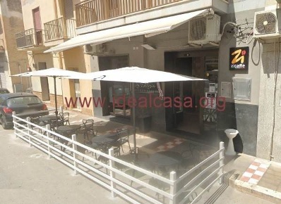 Foto Attività commerciale a Mazara del Vallo Via Salemi, Ospedale di 130 m²