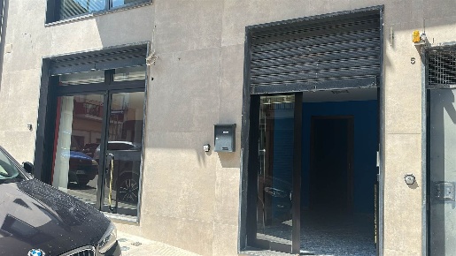 Foto Locale commerciale a Altamura di 91 m² con 3 locali in vendita