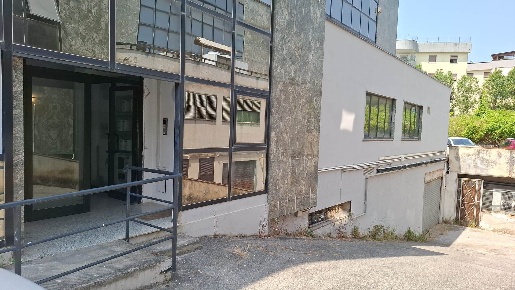 Foto Negozio a Salerno Arbostella - Arechi di 330 m² in affitto