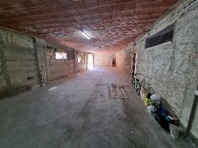 Foto Magazzino in via ernesto Vassallo, San Cataldo Centro di 240 m²
