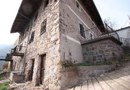 Foto Cessione attività a Capriana Centro di 364 m² con 10 locali in vendita