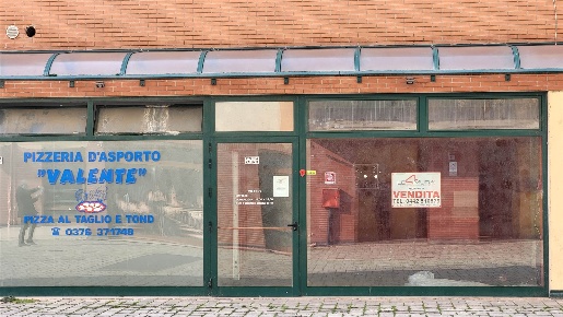Foto Negozio a Mantova Lunetta Frassino di 54 m² con 1 locali in vendita