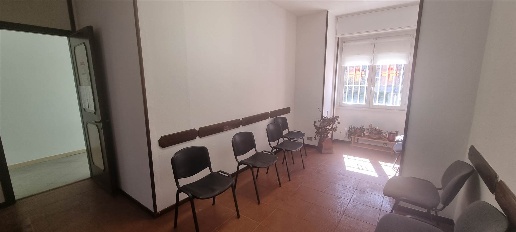 Foto Ufficio in Via Uruguay  10, Milano Gallaratese di 90 m² con 3 locali