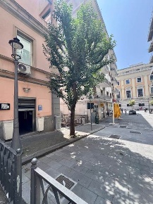 Foto Negozio in via Papio, Salerno Centro di 23 m² con 1 locali in vendita