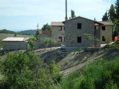 Foto Agriturismo a Valfabbrica Centro di 70 m² con 1 locali in vendita
