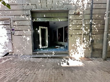 Foto Negozio in Via Leonardo Da Vinci 20, Ragusa Centro di 126 m²