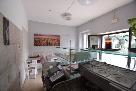 Foto Negozio a Vigolzone di 60 m² con 2 locali in vendita