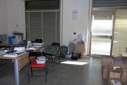 Foto Negozio a Pistoia Centro Storico di 83 m² con 2 locali in vendita