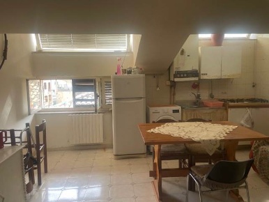 Foto Mansarde in Via Daua Parma, Cosenza Centro di 80 m² con 3 locali