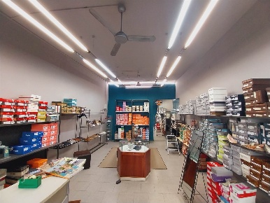 Foto Negozio a Montelupo Fiorentino Centro di 58 m² con 1 locali in vendita