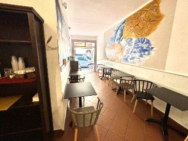 Foto Laboratorio a Firenze San Niccolò di 110 m² con 4 locali in vendita