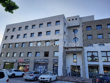 Foto Ufficio in Viale Della Repubblica, Treviso Viale Luzzatti di 121 m²