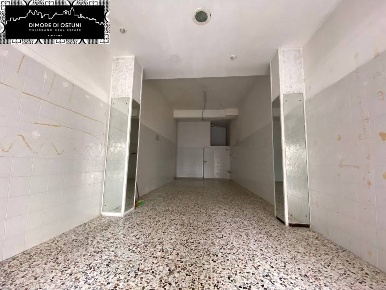 Foto Negozio a Ostuni Via Ludovico, Corso Umberto I, Vittorio Emanuele