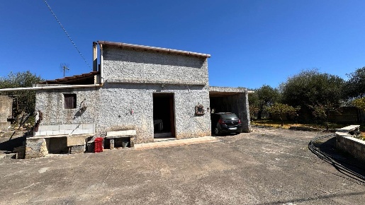 Foto Struttura sanitaria in contrada castelluzzo-annunziata, di 8905 m²