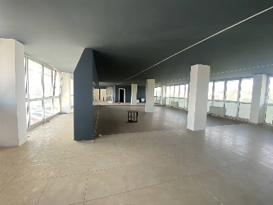 Foto Ufficio a Pisa Ospedaletto di 145 m² con 7 locali in vendita