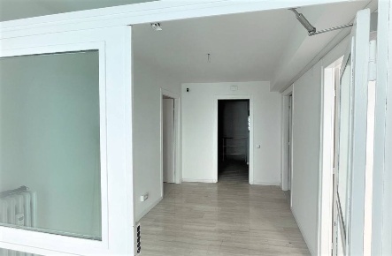 Foto Ufficio a Padova Portello - Ospedali di 255 m² con 8 locali in vendita