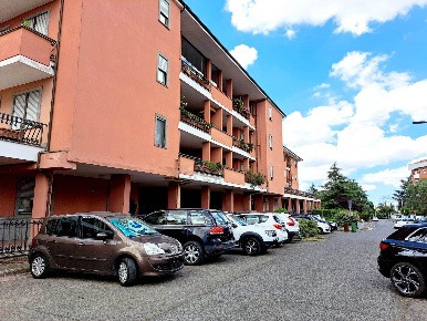 Foto Ufficio in Via Dora Riparia  27, Viterbo Santa Lucia - Paradiso