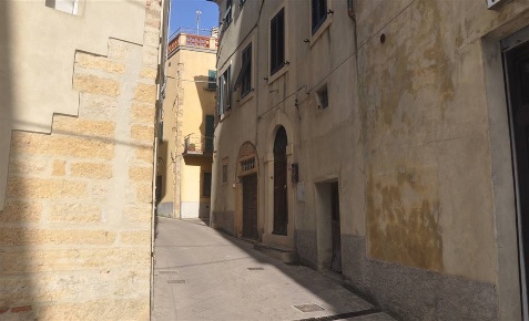Foto Magazzino in Via Palestro, Guardistallo di 45 m² con 3 locali