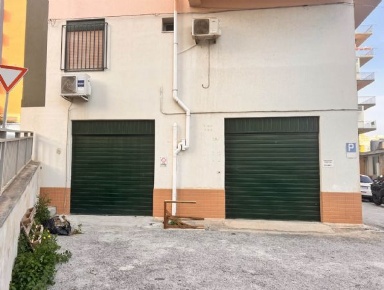 Foto Magazzino in Via Giovanni Amendola  4, Sciacca Centro di 174 m²