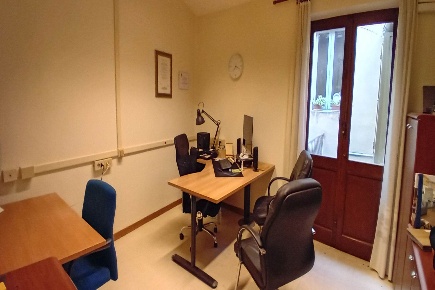 Foto Ufficio a Siena Provenzano di 18 m² con 1 locali in affitto