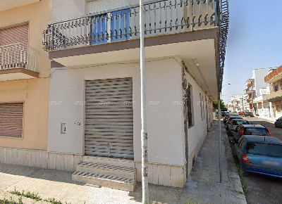 Foto Attività commerciale in via Gaballo, Nardò Centro di 119 m² in affitto