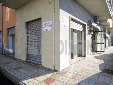 Foto Magazzino in CORSO ITALIA 53, Corigliano-Rossano Rossano Stazione
