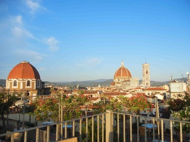 Foto Negozio in Piazza Taddeo Gaddi, Firenze Ponte alla Vittoria di 144 m²